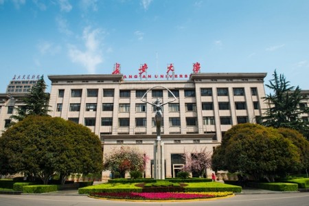 贺我司恒温恒湿箱进驻长安大学